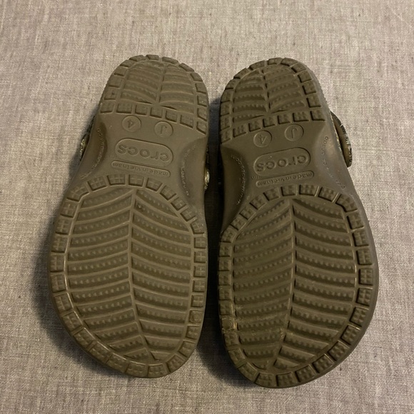 ❌SOLD❌Crocs - Picture 2 of 3